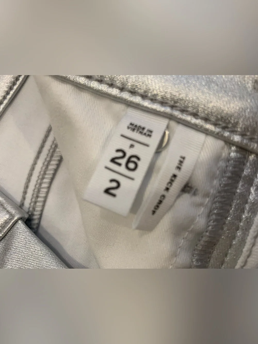 LOFT Silver Metallic “The Kick Crop” stretch Jeans size 26 / 2 NWOT